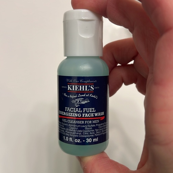 NWOB! Kiehl’s Bundle - Picture 2 of 5